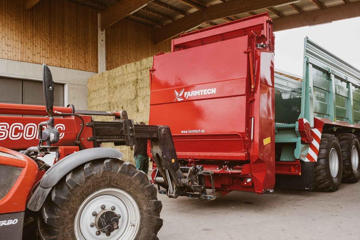 Stalldungstreuer des Typs Farmtech FORTIS 3000, Neumaschine in Rovisce (Bild 16)