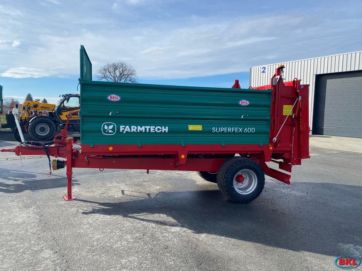 Stalldungstreuer des Typs Farmtech Superfex 600, Neumaschine in Rovisce (Bild 10)