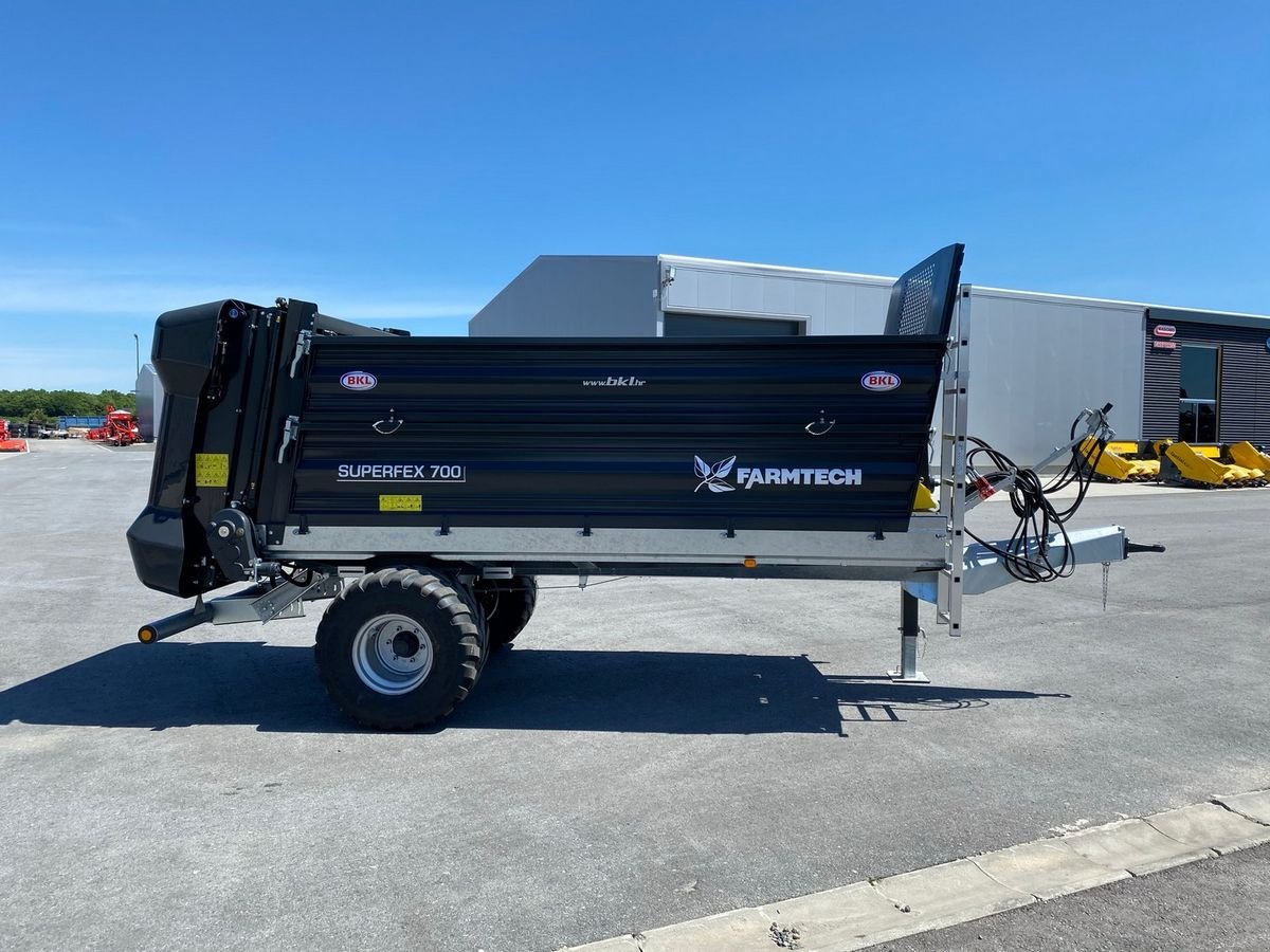 Stalldungstreuer des Typs Farmtech Superfex 700 NEW, Neumaschine in Rovisce (Bild 2)