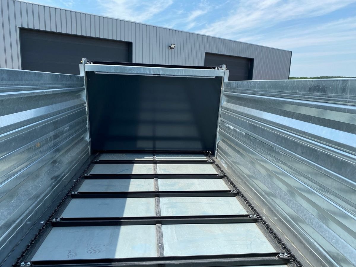 Stalldungstreuer des Typs Farmtech Superfex 700 NEW, Neumaschine in Rovisce (Bild 18)