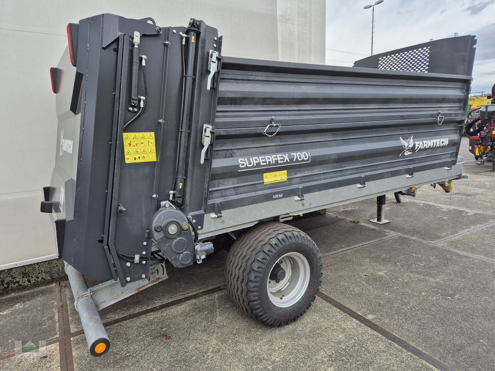 Stalldungstreuer del tipo Farmtech SUPERFEX 700, Gebrauchtmaschine In Klagenfurt (Immagine 7)