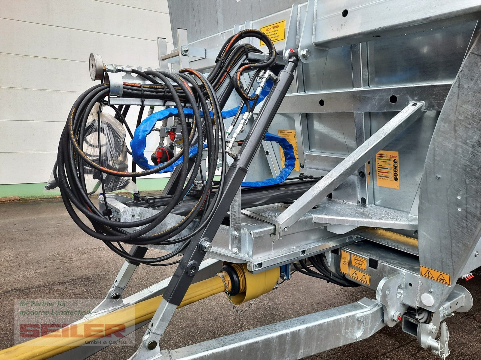 Stalldungstreuer des Typs Fliegl ADS 100 Einachs 9m³, Gebrauchtmaschine in Burghaslach (Bild 7)