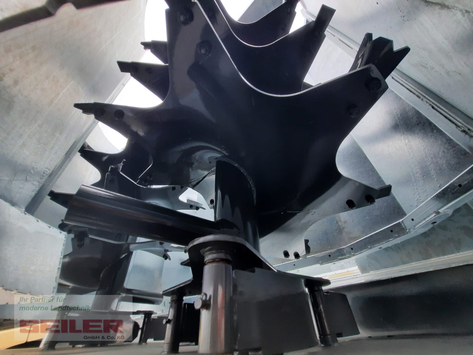 Stalldungstreuer des Typs Fliegl ADS 100 Einachs 9m³, Gebrauchtmaschine in Burghaslach (Bild 8)