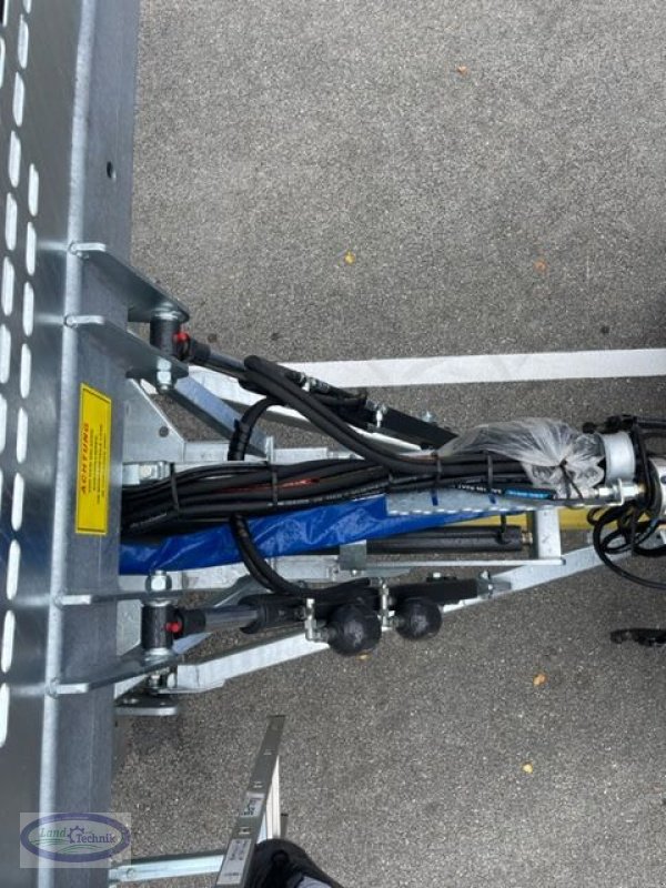 Stalldungstreuer typu Fliegl ADS 100, Neumaschine v Münzkirchen (Obrázek 15)