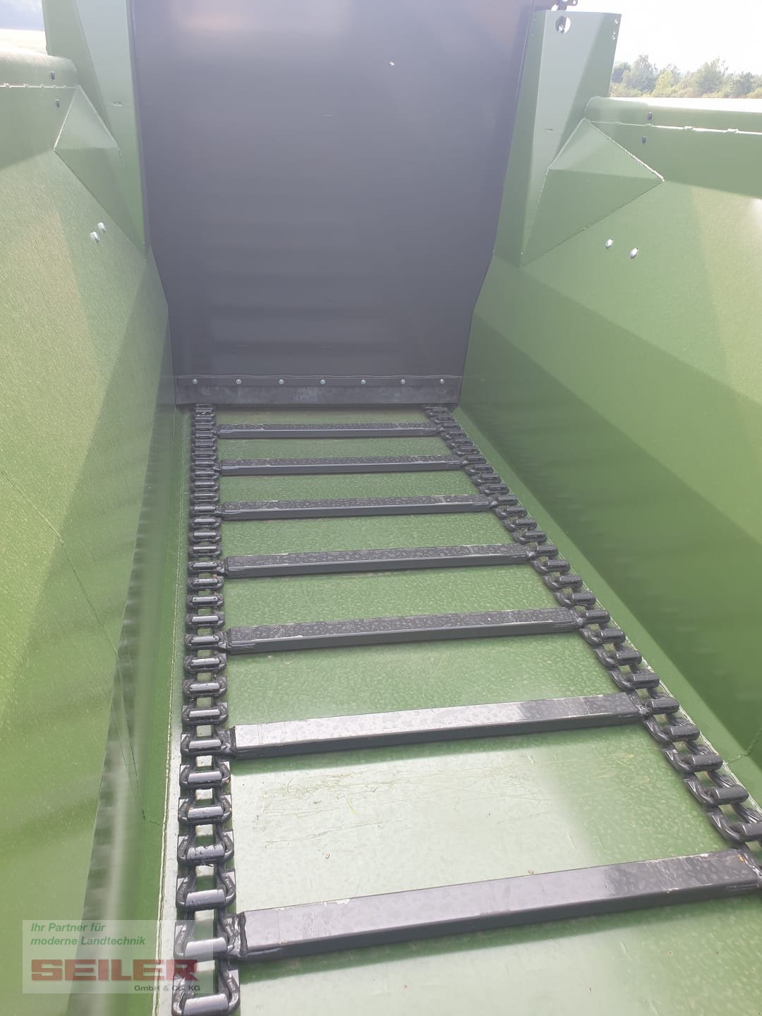 Stalldungstreuer des Typs Fliegl KDS 120 JUNIOR XL 12m³, Neumaschine in Ansbach (Bild 7)