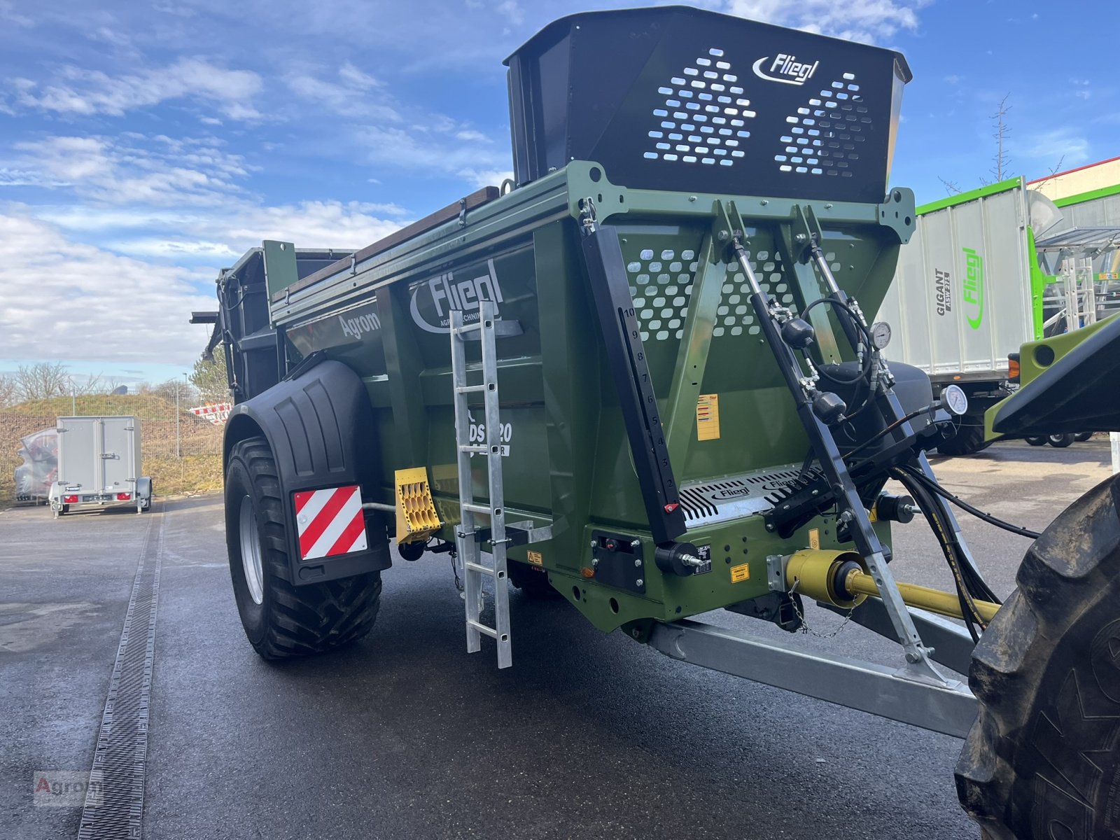 Stalldungstreuer del tipo Fliegl KDS 120, Gebrauchtmaschine In Herrenberg-Gültstein (Immagine 3)