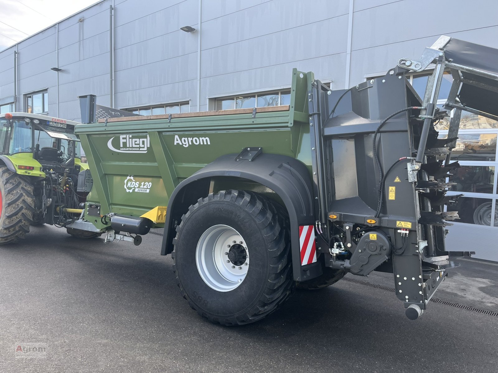 Stalldungstreuer del tipo Fliegl KDS 120, Gebrauchtmaschine In Herrenberg-Gültstein (Immagine 9)