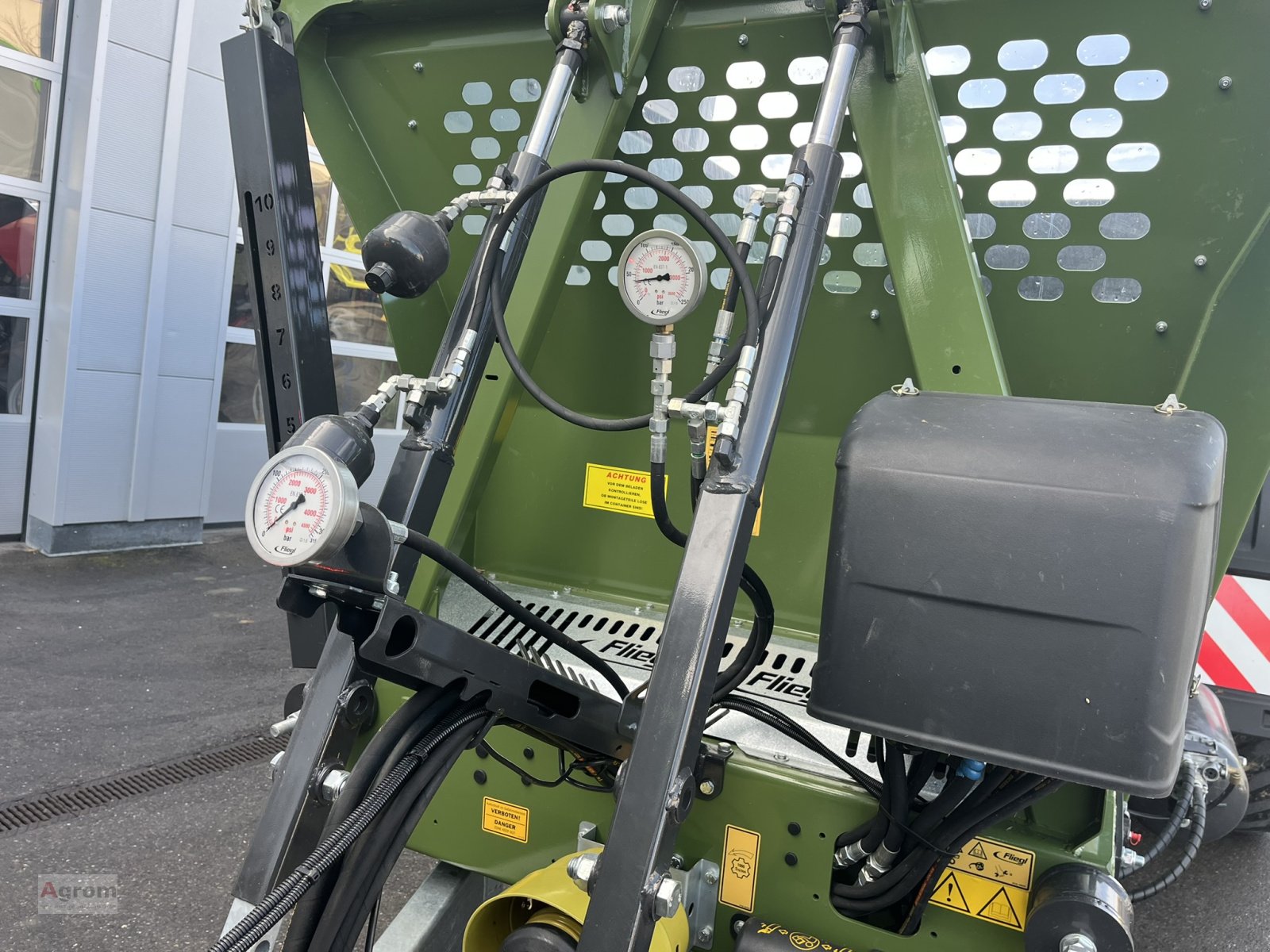 Stalldungstreuer del tipo Fliegl KDS 120, Gebrauchtmaschine In Herrenberg-Gültstein (Immagine 14)