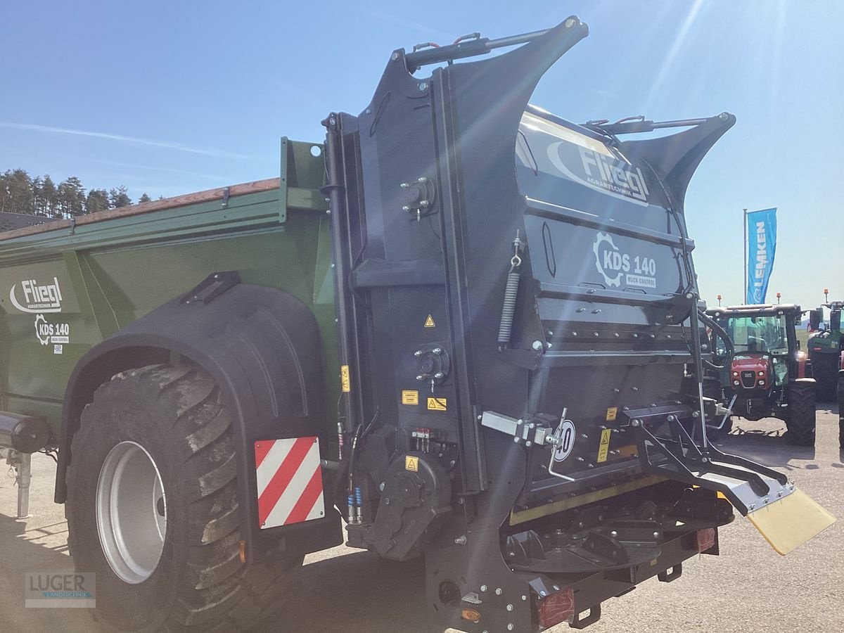 Stalldungstreuer des Typs Fliegl KDS 140 Miststreuer, Neumaschine in Niederkappel (Bild 7)
