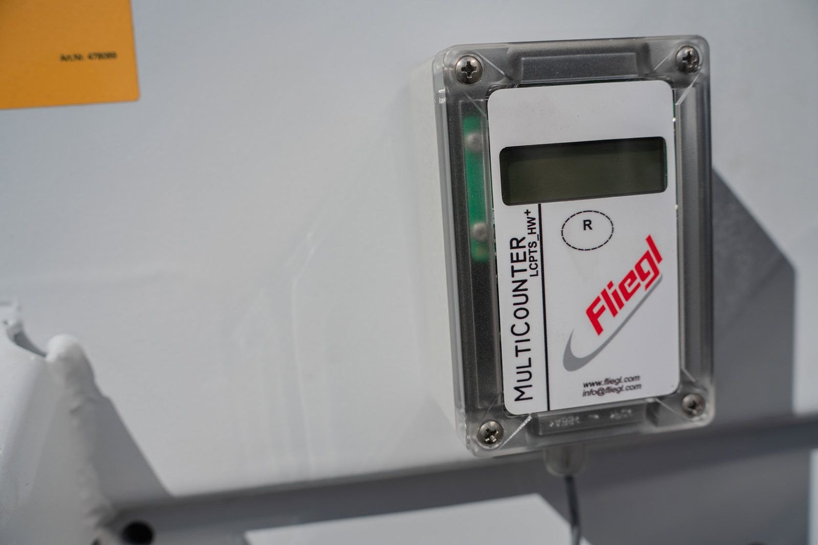 Stalldungstreuer des Typs Fliegl KDS 255 muck control 50 Jahre Limited Edition, Neumaschine in Wallern (Bild 12)