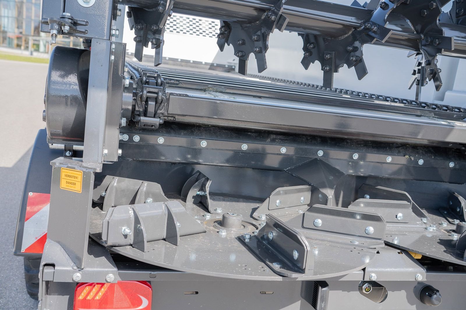 Stalldungstreuer des Typs Fliegl KDS 255 muck control 50 Jahre Limited Edition, Neumaschine in Wallern (Bild 9)