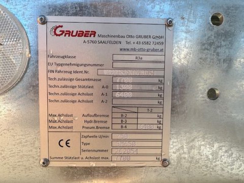 Stalldungstreuer van het type Gruber Miststreuer SM650 Druckluftbremse hydr. Stauwand, Neumaschine in Tamsweg (Foto 23)