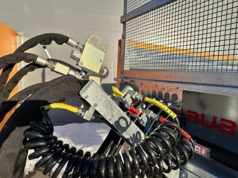 Stalldungstreuer van het type Gruber Miststreuer SM650 Druckluftbremse hydr. Stauwand, Neumaschine in Tamsweg (Foto 19)