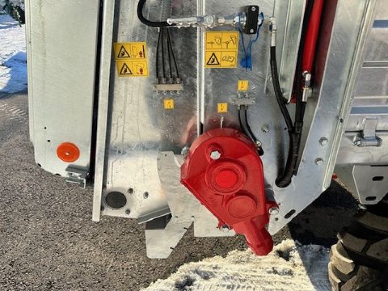 Stalldungstreuer του τύπου Gruber Miststreuer SM650 Druckluftbremse hydr. Stauwand, Neumaschine σε Tamsweg (Φωτογραφία 9)