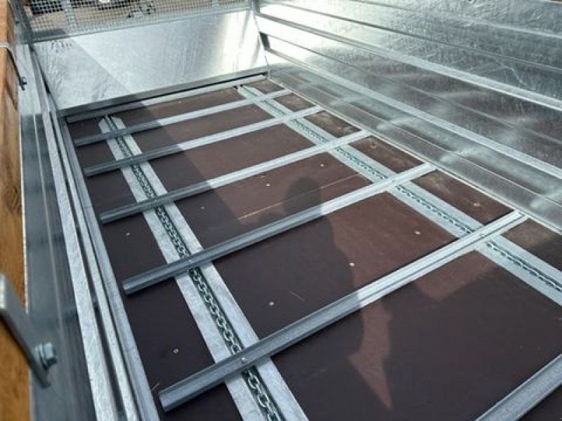 Stalldungstreuer типа Gruber Miststreuer SM650 Druckluftbremse hydr. Stauwand, Neumaschine в Tamsweg (Фотография 16)