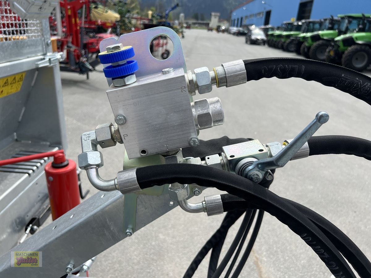 Stalldungstreuer des Typs Gruber SM 350T, Neumaschine in Kötschach (Bild 12)