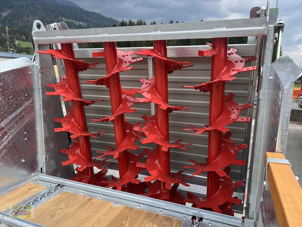 Stalldungstreuer des Typs Gruber SM 350T, Neumaschine in Kötschach (Bild 19)