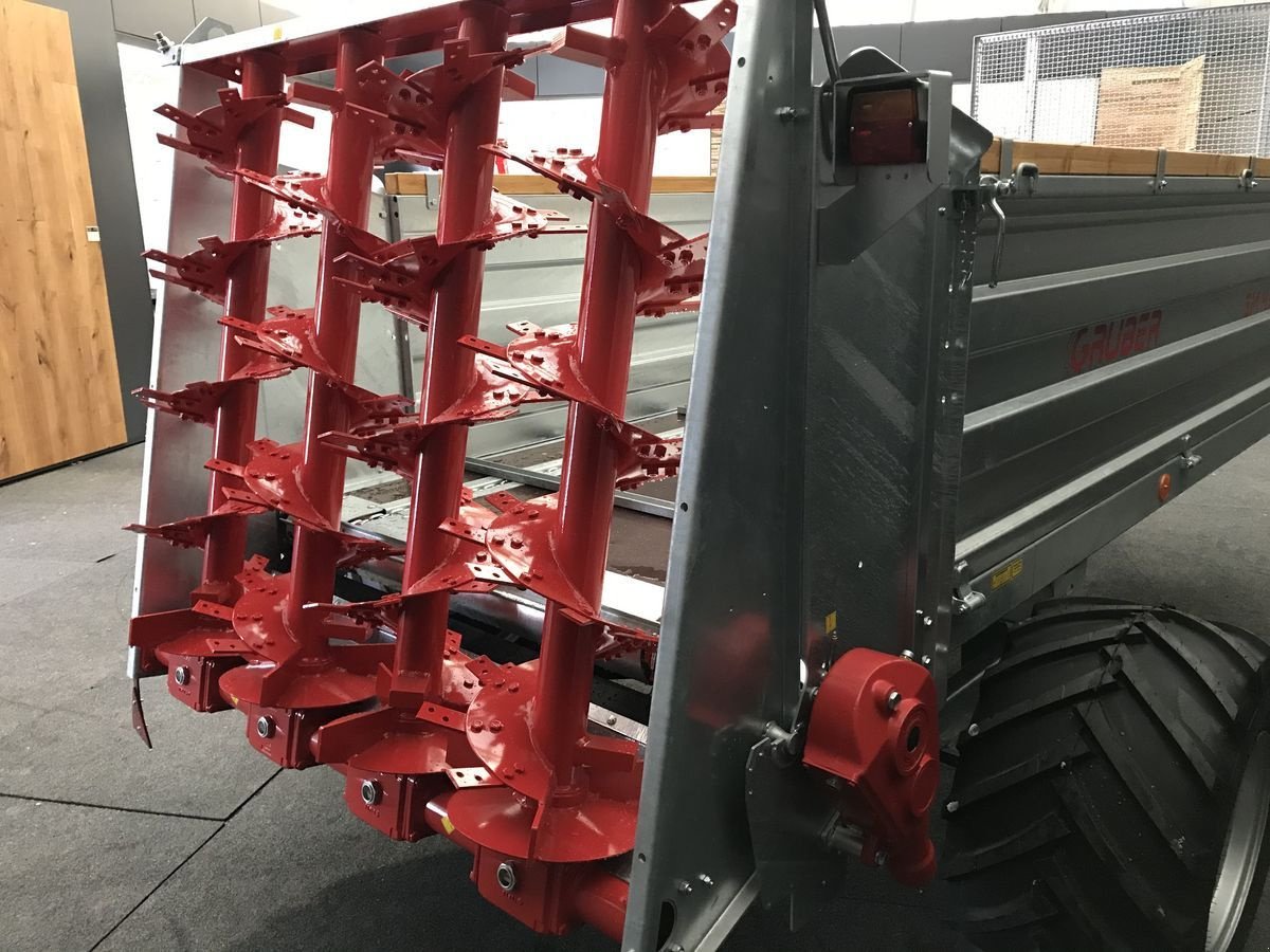 Stalldungstreuer des Typs Gruber Stall-, Bergmiststreuer SM450T Tieflader, Neumaschine in Tamsweg (Bild 11)