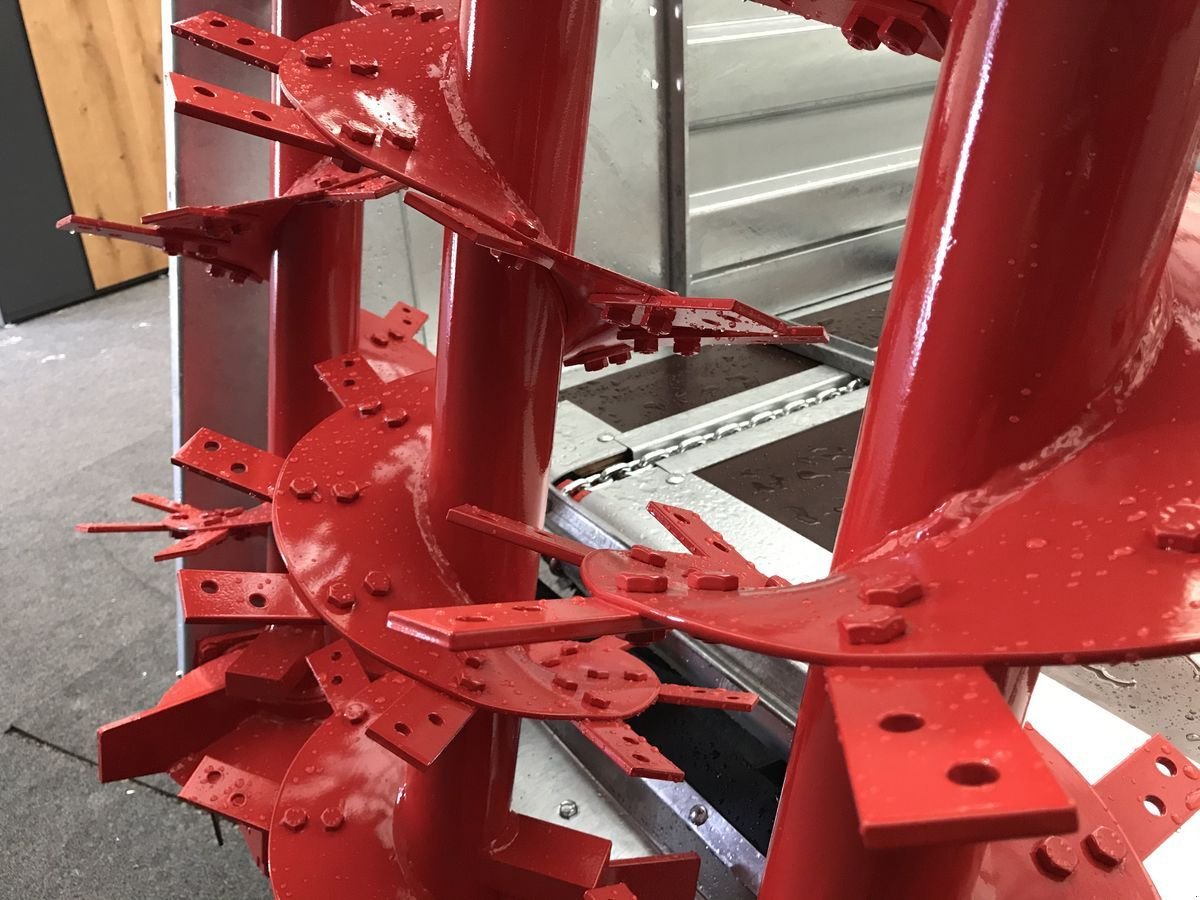 Stalldungstreuer des Typs Gruber Stall-, Bergmiststreuer SM450T Tieflader, Neumaschine in Tamsweg (Bild 12)