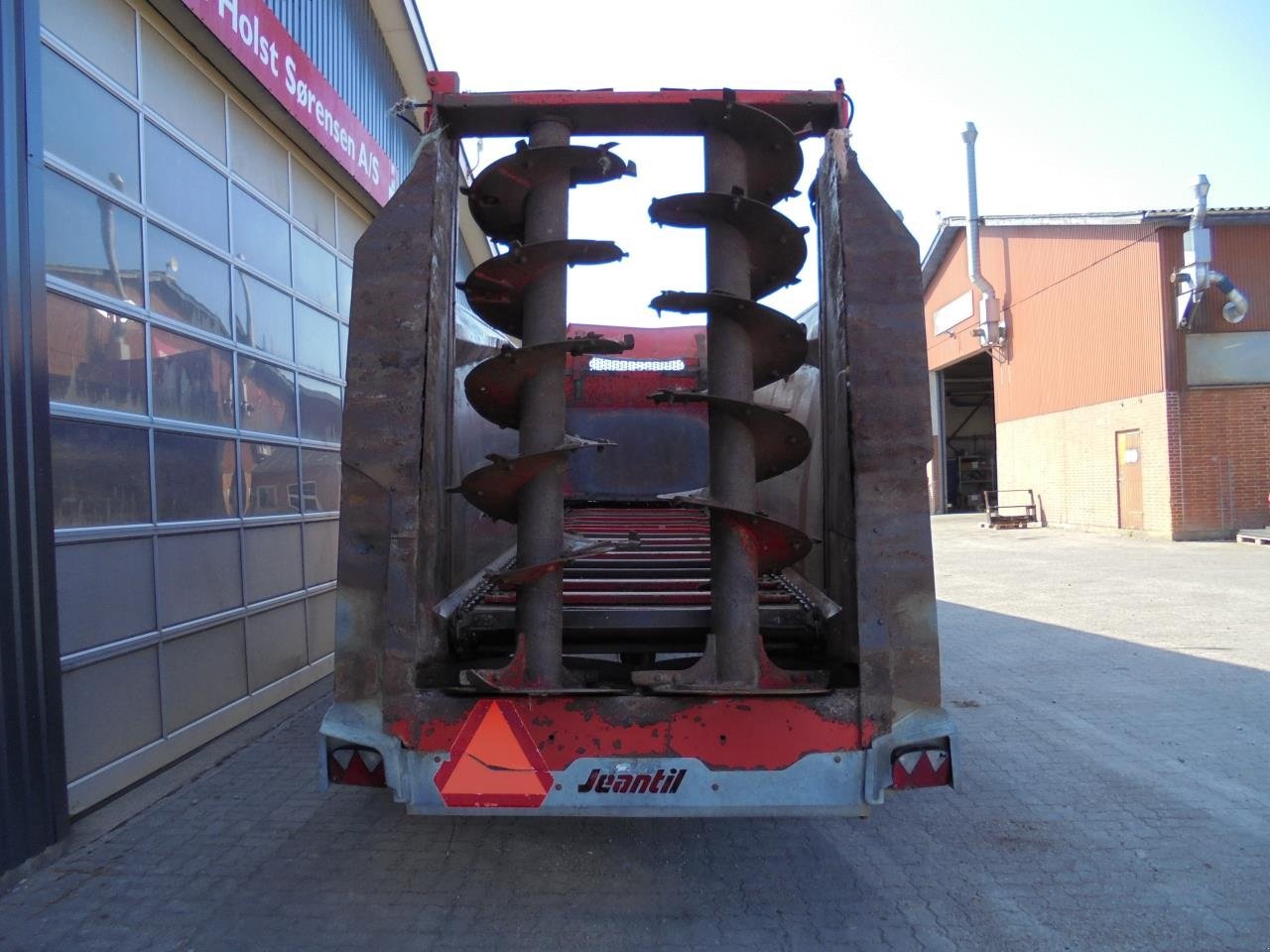 Stalldungstreuer tipa Jeantil HGS-EVR 18-14, Gebrauchtmaschine u Ribe (Slika 4)