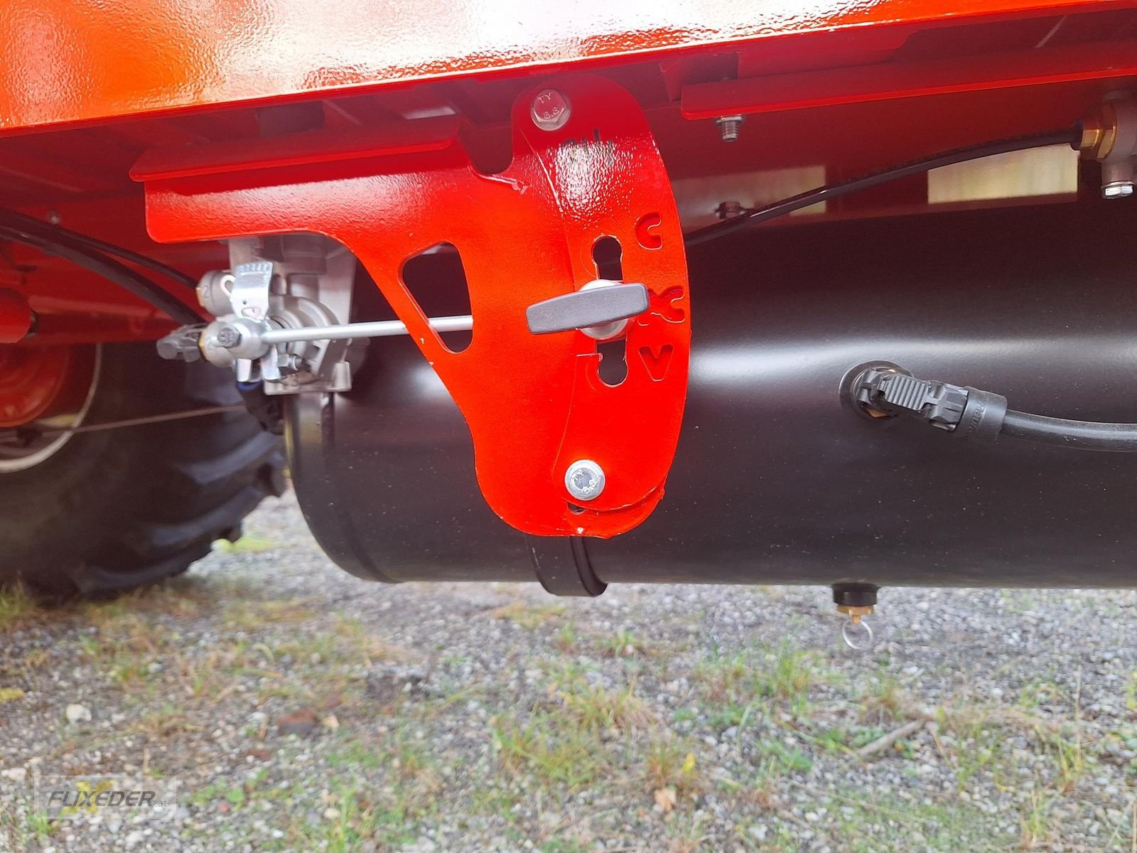 Stalldungstreuer des Typs Jeantil Jeantil EVR EPAN 5 13-10, Neumaschine in Pattigham (Bild 8)