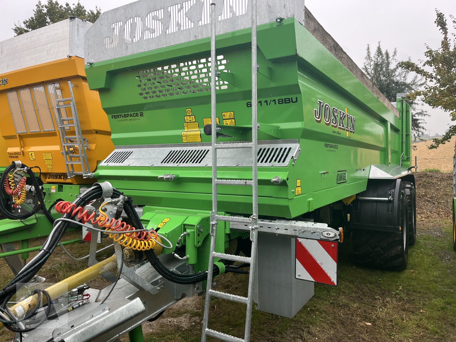 Stalldungstreuer del tipo Joskin Ferti-Space2 Horizon, Neumaschine In Tettenweis I Karpfham (Immagine 7)