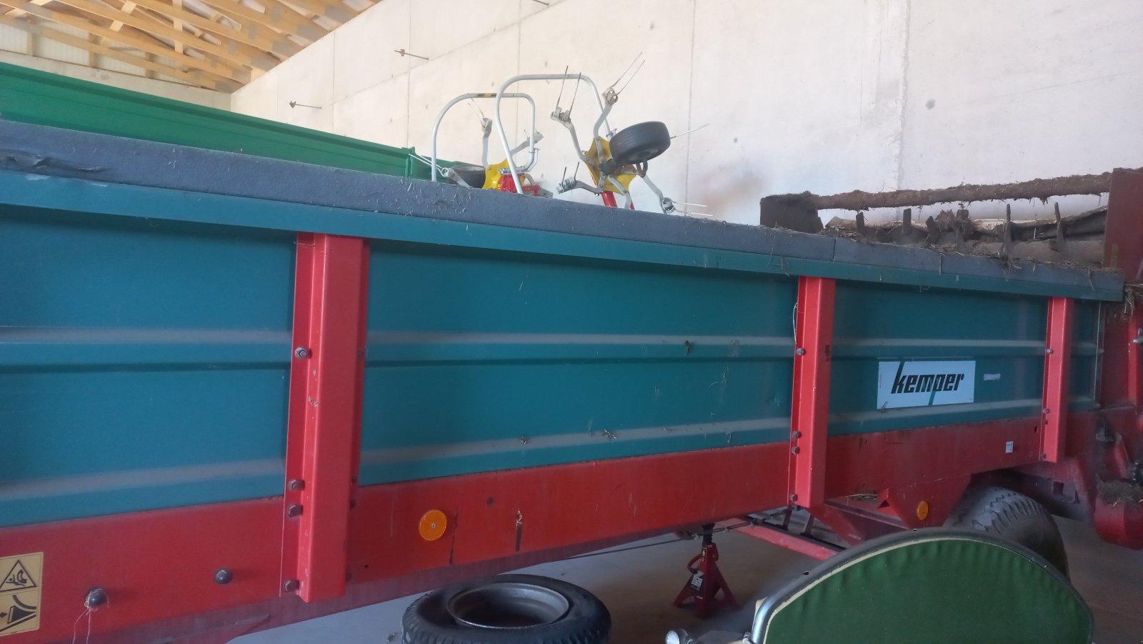 Stalldungstreuer del tipo Kemper E 6000, Gebrauchtmaschine In Pfeffenhausen (Immagine 3)