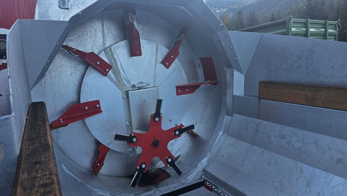 Stalldungstreuer typu Sonstige Aufbaumiststreuer, Gebrauchtmaschine v Ried im Oberinntal (Obrázek 6)
