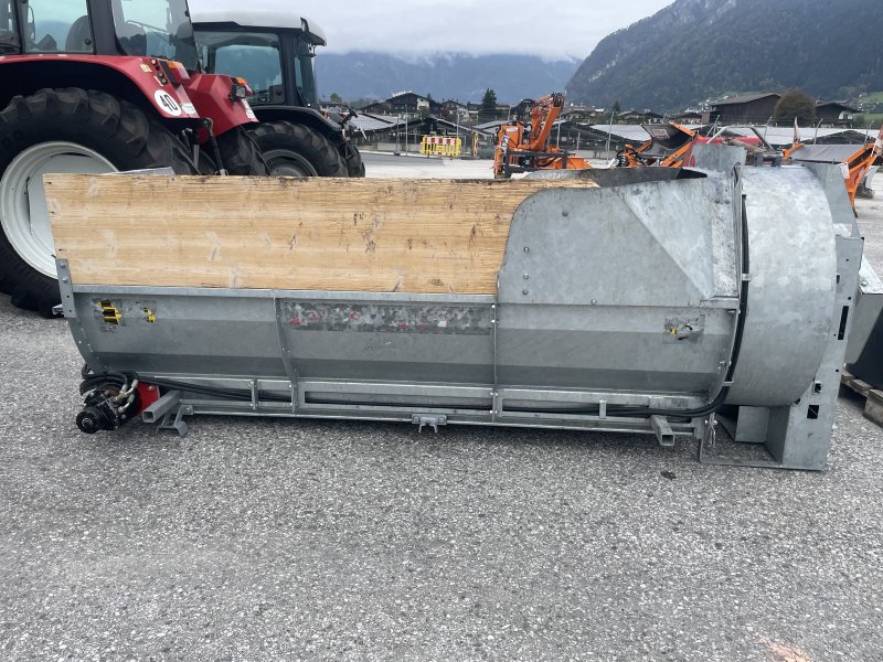 Stalldungstreuer des Typs Sonstige Aufbauseitenstreuer zu Reform T8 m. langem Radst, Gebrauchtmaschine in Schlitters (Bild 1)