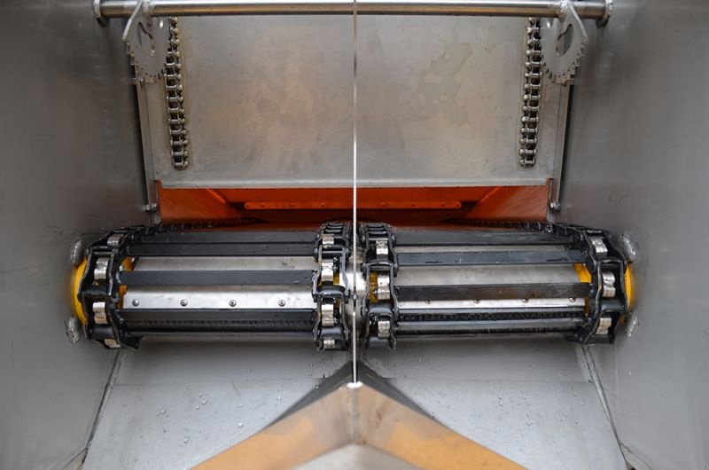 Stalldungstreuer des Typs Sonstige Kalkstreuer Kompoststreuer und Düngerstreuer, Neumaschine in Waldburg (Bild 21)