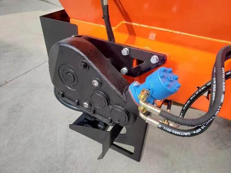 Stalldungstreuer des Typs Sonstige Kalkstreuer Kompoststreuer und Düngerstreuer, Neumaschine in Waldburg (Bild 4)