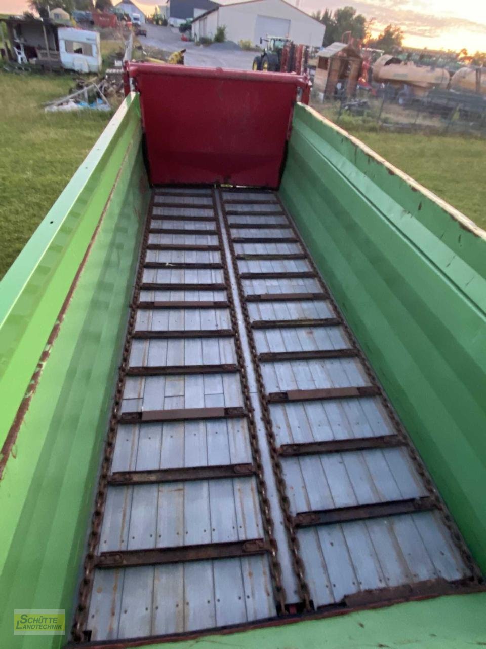 Stalldungstreuer of the type Strautmann MS 1401, Gebrauchtmaschine in Marsberg-Giershagen (Picture 11)