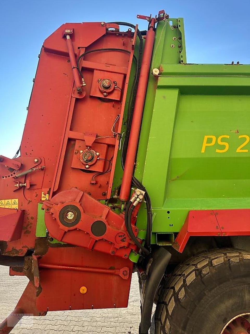 Stalldungstreuer tip Strautmann PS2401 28m3, Gebrauchtmaschine in Pragsdorf (Poză 5)