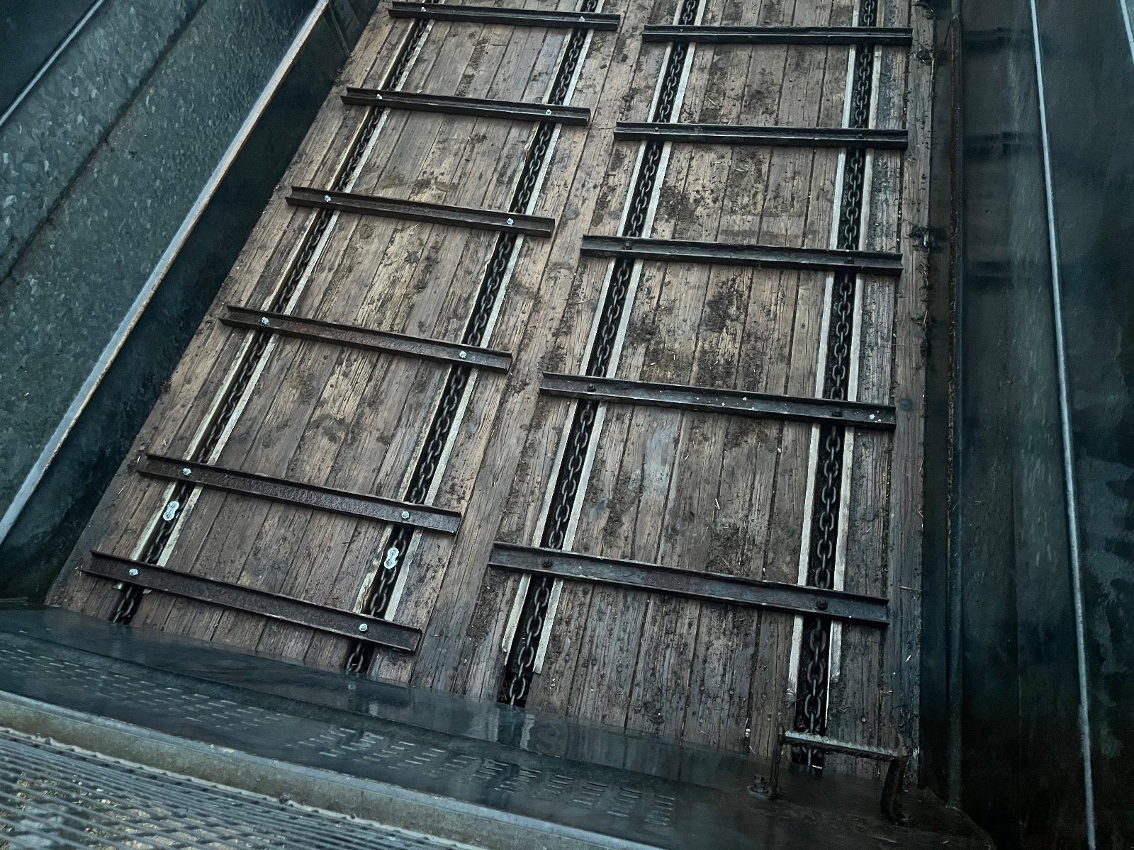 Stalldungstreuer del tipo Strautmann Silberblitz BE 8, Gebrauchtmaschine en Karlskron (Imagen 3)