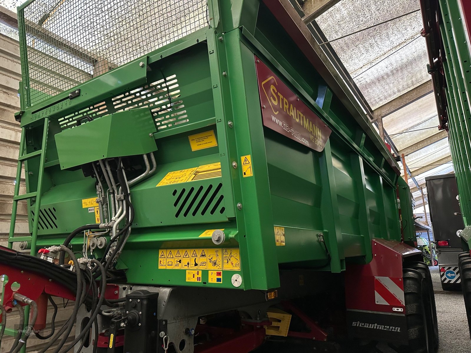Stalldungstreuer a típus Strautmann VS 2005 Ersteinsatz 2025 wie neu! 50 Fuhren  Top Zustand, Gebrauchtmaschine ekkor: Rankweil (Kép 23)