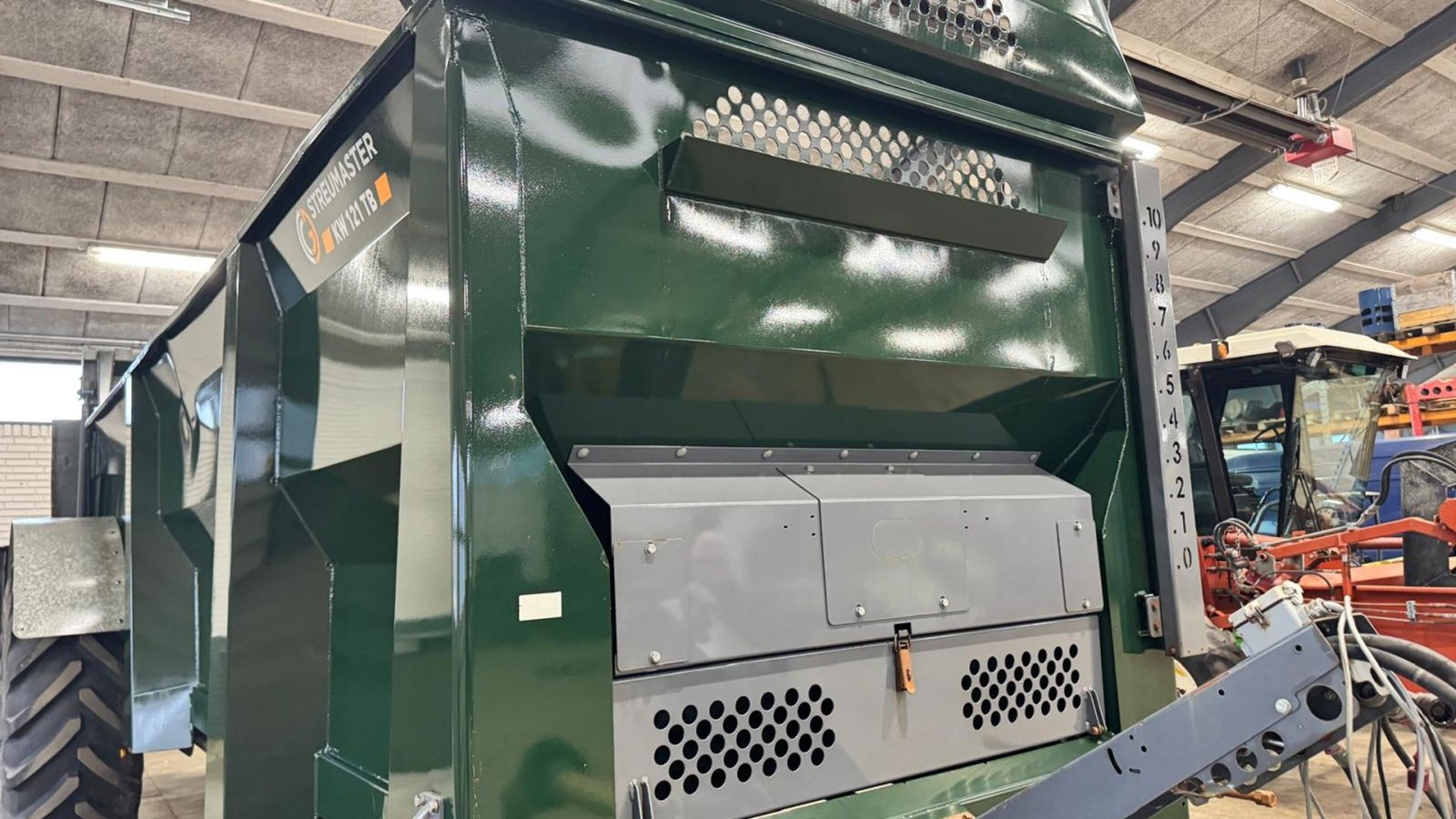 Stalldungstreuer Türe ait Streumaster KW 121 TB, Gebrauchtmaschine içinde Haderup (resim 2)