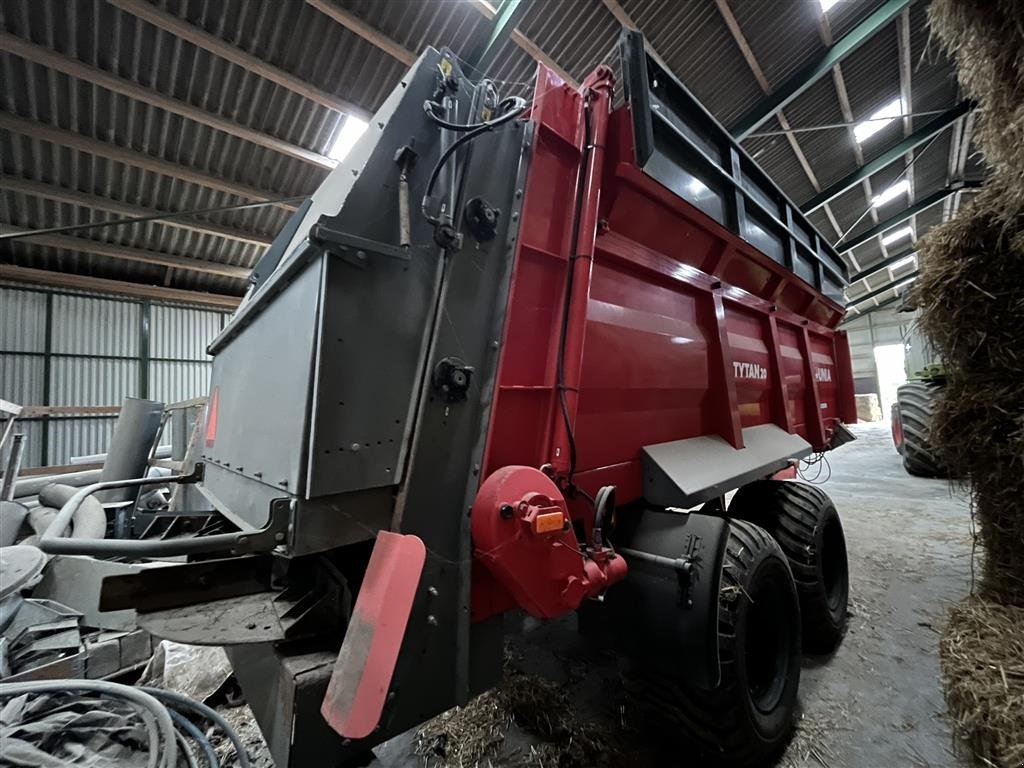 Stalldungstreuer типа Unia Unia Tytan 20 Meget pæn spreder - har kun kørt kompost., Gebrauchtmaschine в Sakskøbing (Фотография 9)