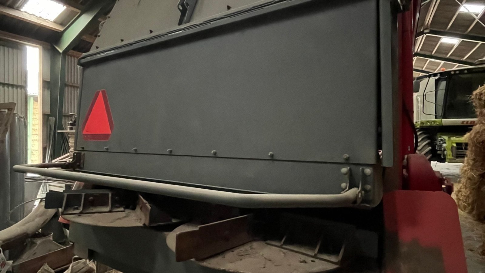 Stalldungstreuer Türe ait Unia Unia Tytan 20, Gebrauchtmaschine içinde Sakskøbing (resim 11)