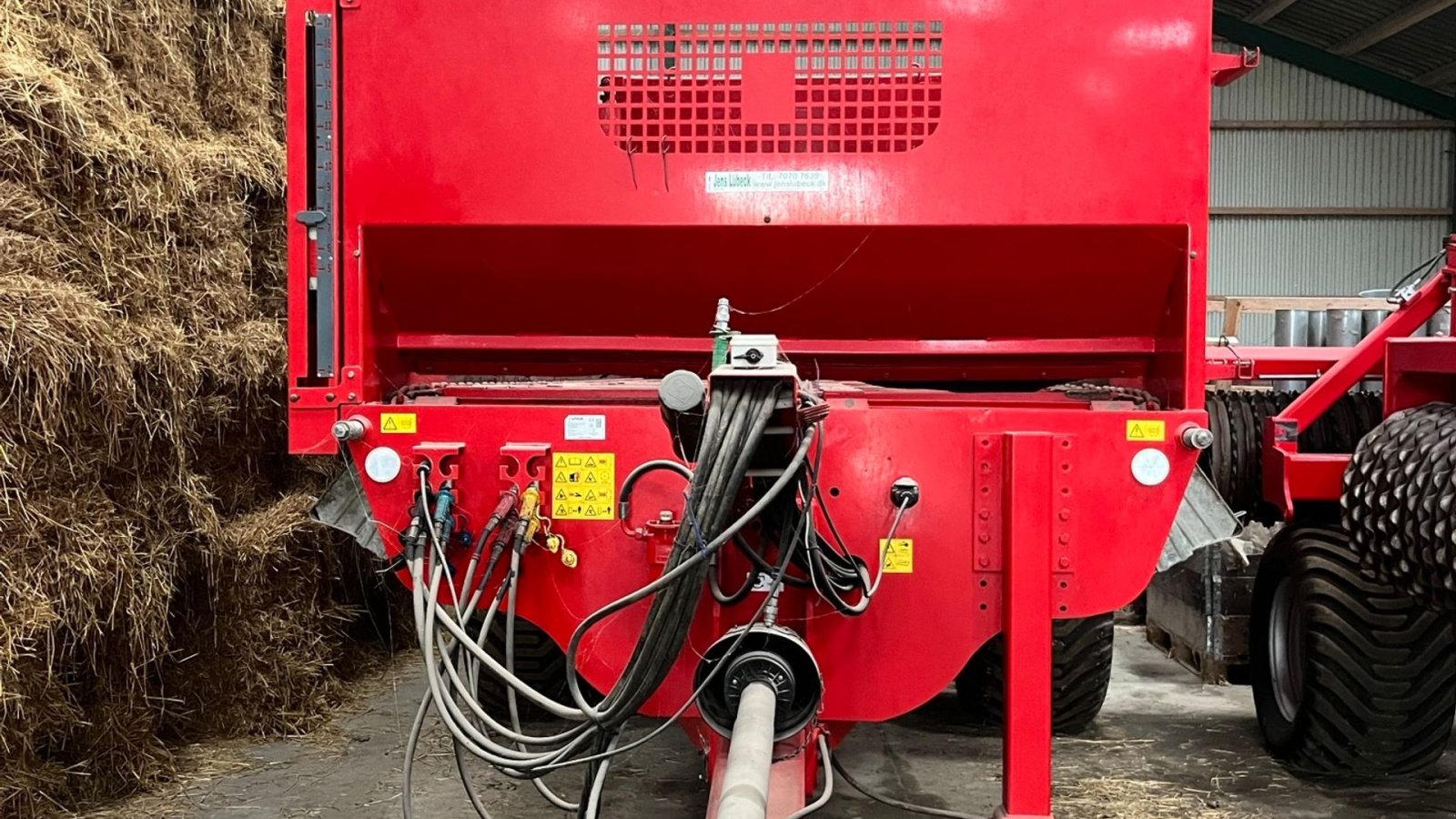 Stalldungstreuer Türe ait Unia Unia Tytan 20, Gebrauchtmaschine içinde Sakskøbing (resim 2)