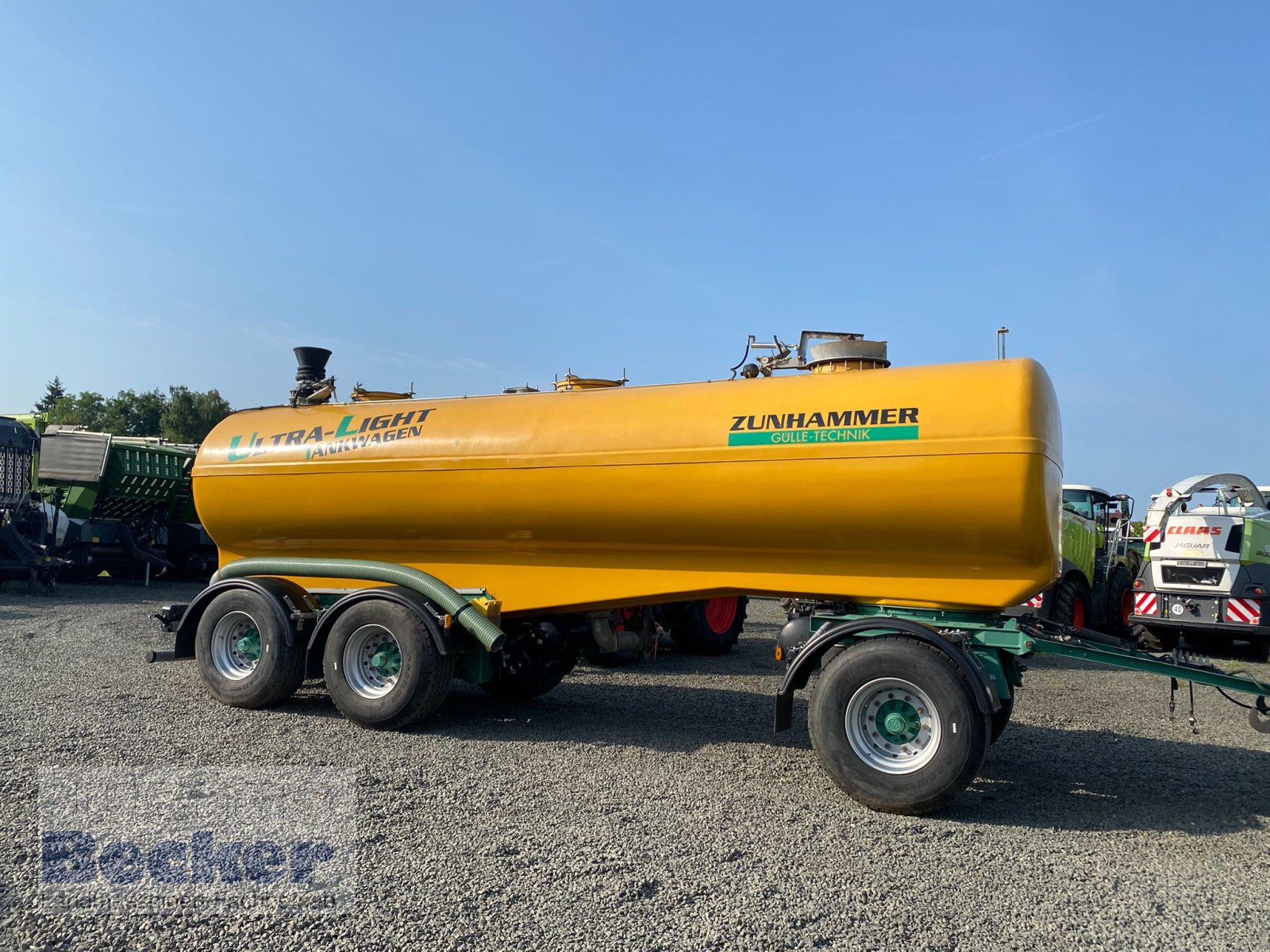 Stalldungstreuer des Typs Zunhammer Ultra Ligh ULT 24, Gebrauchtmaschine in Weimar-Niederwalgern (Bild 1)
