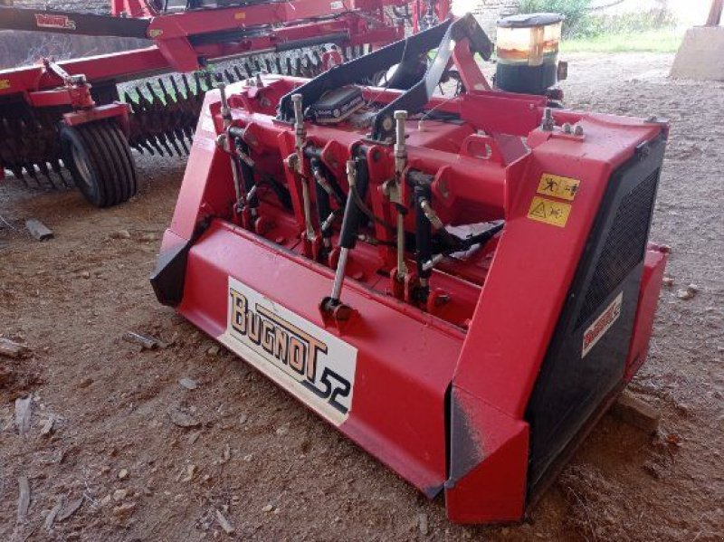 Steinezerkleinerer tip BUGNOT BPE194, Gebrauchtmaschine in ANCY LE FRANC (Poză 1)