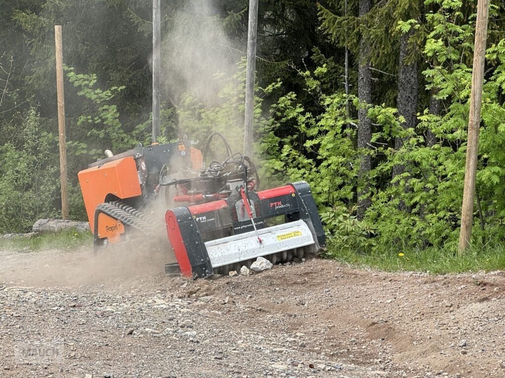 Steinezerkleinerer Türe ait Sonstige PTH Micro Crusher Trail, Neumaschine içinde Burgkirchen (resim 3)