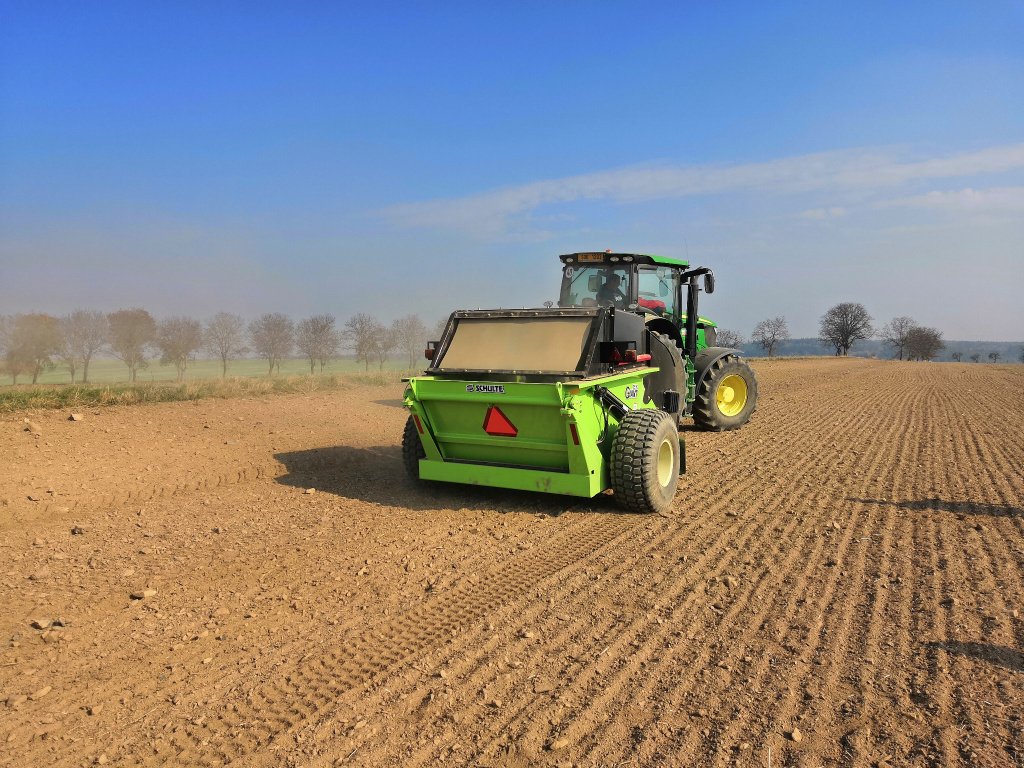 Steinezerkleinerer des Typs Sonstige Schulte 2500 Giant  Steinsammler, Neumaschine in Roudnice nad Labem (Bild 3)