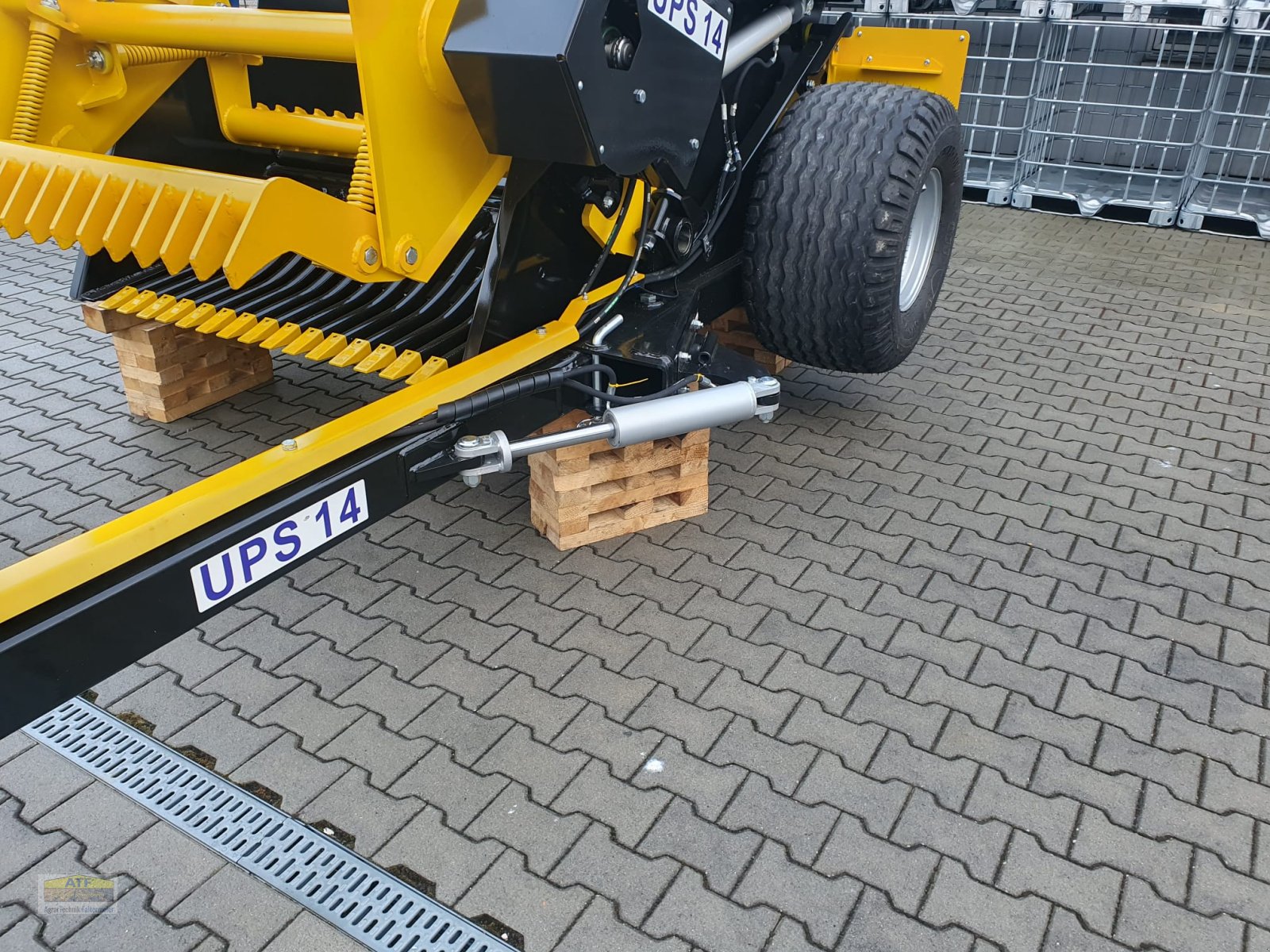 Steinsammler za tip Madara Steinsammler UPS 14, Neumaschine u Teublitz (Slika 12)