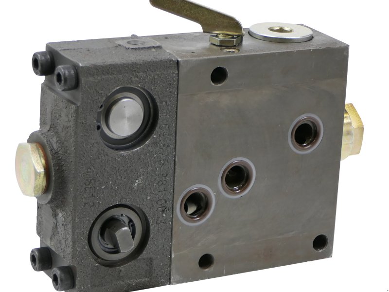 Steuerventil des Typs FAIE Regelsteuergerät passend zu Bosch SR/SRZ Regelhydraulik, neu in Regau (Bild 1)