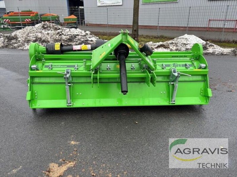 Stockfräse of the type AVR MULTIFORCE 4X75, Gebrauchtmaschine in Meppen (Picture 1)