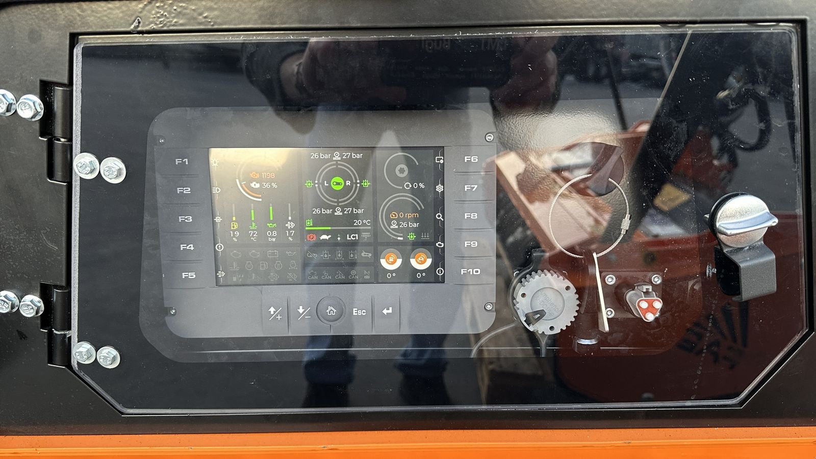 Stockfräse van het type FAE RCU55 -Ferngesteuertes Raupenfahrzeug, Gebrauchtmaschine in Hürm (Foto 16)