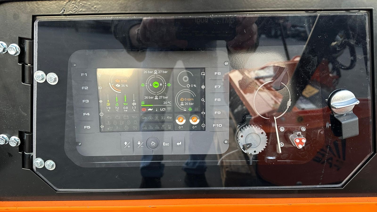 Stockfräse del tipo FAE RCU55 - Ferngesteuertes Raupenfahrzeug, Mietmaschine In Hürm (Immagine 10)