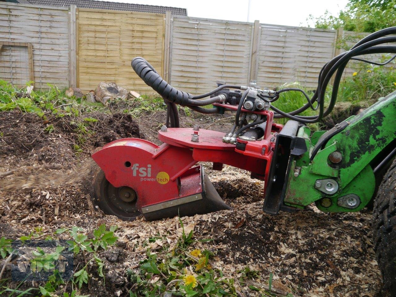 Stockfräse des Typs FSI H20S Stubbenfräse /Wurzelfräse für Radlader /Kompaktlader, Neumaschine in Schmallenberg (Bild 14)