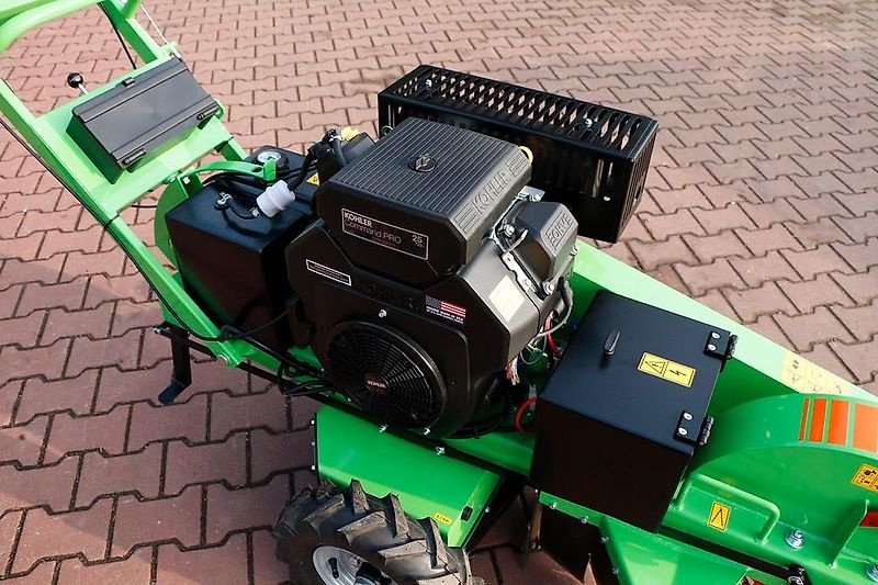 Stockfräse des Typs laski Stubbenfräse Stockfräse Baumstumpffräse Wurzelstockfräse, Gebrauchtmaschine in Schmallenberg (Bild 3)